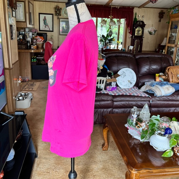 Woman’s Yorkie in my pocket tee shirt - Picture 14 of 16